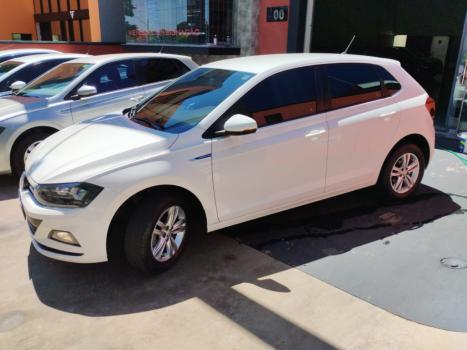 VOLKSWAGEN Polo Hatch 1.0 12V 4P 200 TSI  COMFORTLINE AUTOMTICO, Foto 4