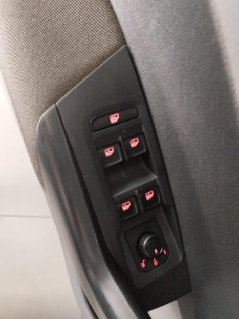 VOLKSWAGEN Polo Hatch 1.0 12V 4P 200 TSI  COMFORTLINE AUTOMTICO, Foto 8