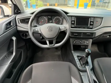 VOLKSWAGEN Polo Hatch 1.0 12V 4P MPI FLEX, Foto 9