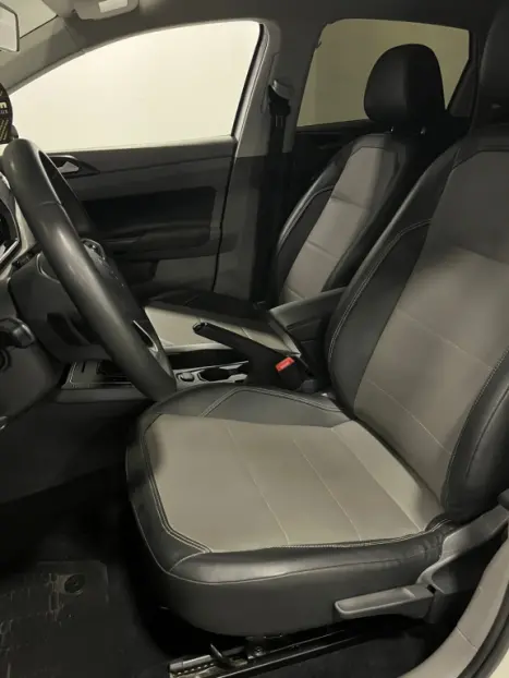 VOLKSWAGEN Polo Hatch 1.0 12V 4P 200 TSI  COMFORTLINE AUTOMTICO, Foto 14