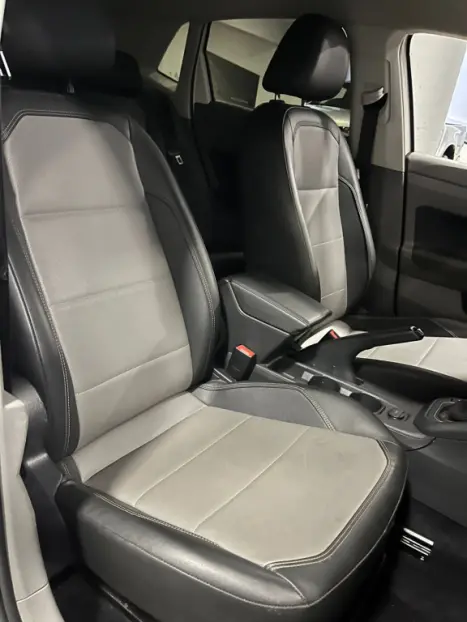 VOLKSWAGEN Polo Hatch 1.0 12V 4P 200 TSI  COMFORTLINE AUTOMTICO, Foto 15