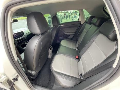 VOLKSWAGEN Polo Hatch 1.0 12V 4P 200 TSI HIGHLINE AUTOM�TICO, Foto 11