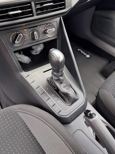 VOLKSWAGEN Polo Hatch 1.0 12V 4P 200 TSI  COMFORTLINE AUTOM�TICO, Foto 9