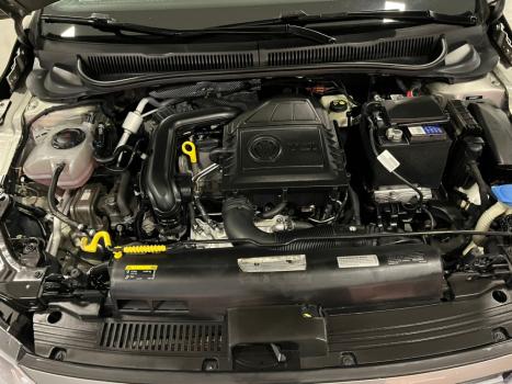 VOLKSWAGEN Polo Hatch 1.0 12V 4P 200 TSI HIGHLINE AUTOM�TICO, Foto 11