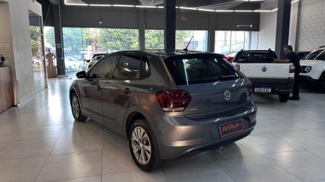VOLKSWAGEN Polo Hatch 1.0 12V 4P 200 TSI  COMFORTLINE AUTOM�TICO, Foto 14