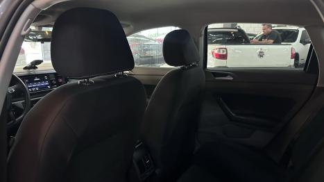 VOLKSWAGEN Polo Hatch 1.0 12V 4P 200 TSI  COMFORTLINE AUTOM�TICO, Foto 17