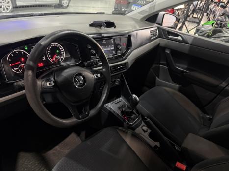 VOLKSWAGEN Polo Hatch 1.0 12V 4P 200 TSI  COMFORTLINE AUTOM�TICO, Foto 11
