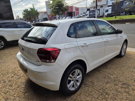 VOLKSWAGEN Polo Hatch 1.0 12V 4P 200 TSI  COMFORTLINE AUTOM�TICO, Foto 8