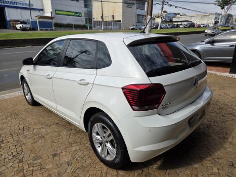 VOLKSWAGEN Polo Hatch 1.0 12V 4P 200 TSI  COMFORTLINE AUTOM�TICO, Foto 9