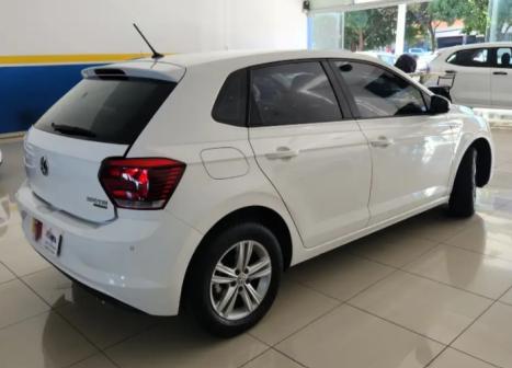 VOLKSWAGEN Polo Hatch 1.0 12V 4P 200 TSI  COMFORTLINE AUTOM�TICO, Foto 10
