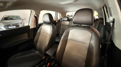 VOLKSWAGEN Polo Hatch 1.0 12V 4P 200 TSI  COMFORTLINE AUTOM�TICO, Foto 8