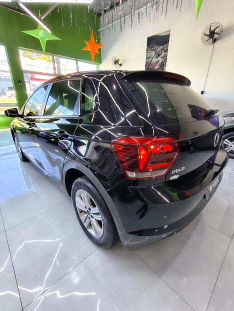 VOLKSWAGEN Polo Hatch 1.0 12V 4P 200 TSI COMFORTLINE, Foto 4