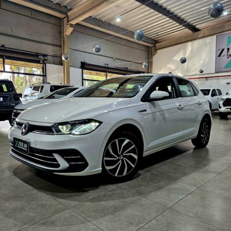 VOLKSWAGEN Polo Hatch 1.0 12V 4P 200 TSI HIGHLINE AUTOM�TICO, Foto 3