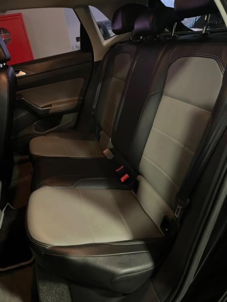 VOLKSWAGEN Polo Hatch 1.0 12V 4P 200 TSI HIGHLINE AUTOM�TICO, Foto 19