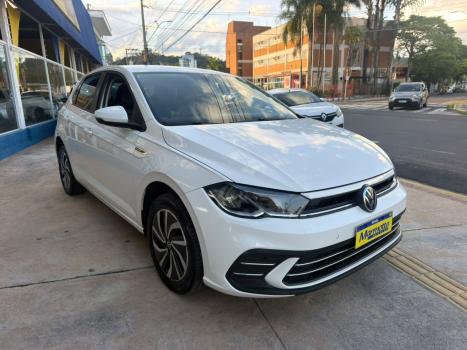VOLKSWAGEN Polo Hatch 1.0 4P 170 TSI HIGHLINE AUTOMÁTICO, Foto 3
