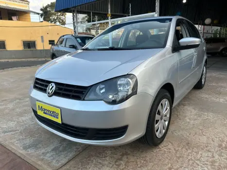 VOLKSWAGEN Polo Sedan 1.6 4P FLEX, Foto 1 VOLKSWAGEN Polo Sedan 1.6 4P FLEX, Foto 1