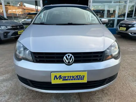 VOLKSWAGEN Polo Sedan 1.6 4P FLEX, Foto 2 VOLKSWAGEN Polo Sedan 1.6 4P FLEX, Foto 2