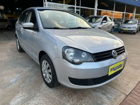 VOLKSWAGEN Polo Sedan 1.6 4P FLEX, Foto 3 VOLKSWAGEN Polo Sedan 1.6 4P FLEX, Foto 3