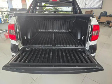 VOLKSWAGEN Saveiro 1.6 16V G6 CROSS CABINE DUPLA FLEX, Foto 8