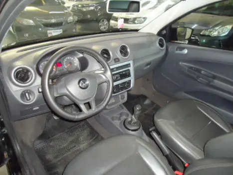 VOLKSWAGEN Saveiro 1.6 G7 CABINE SIMPLES ROBUST FLEX, Foto 4