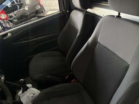 VOLKSWAGEN Saveiro 1.6 FLEX MSI ROBUST CABINE SIMPLES, Foto 8