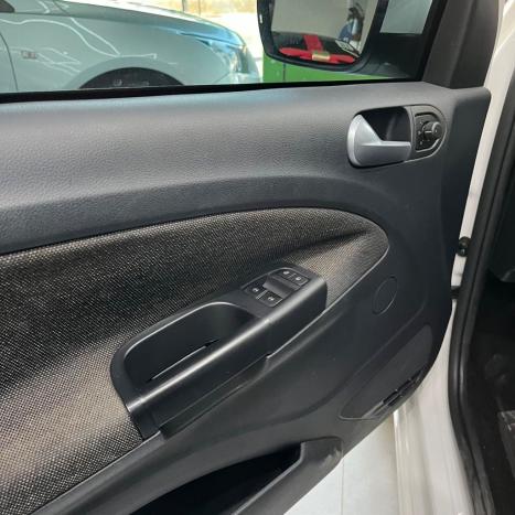 VOLKSWAGEN Saveiro 1.6 16V FLEX MSI ROBUST CABINE SIMPLES, Foto 15