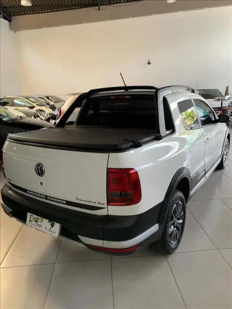 VOLKSWAGEN Saveiro 1.6 16V G6 CROSS CABINE DUPLA FLEX, Foto 9