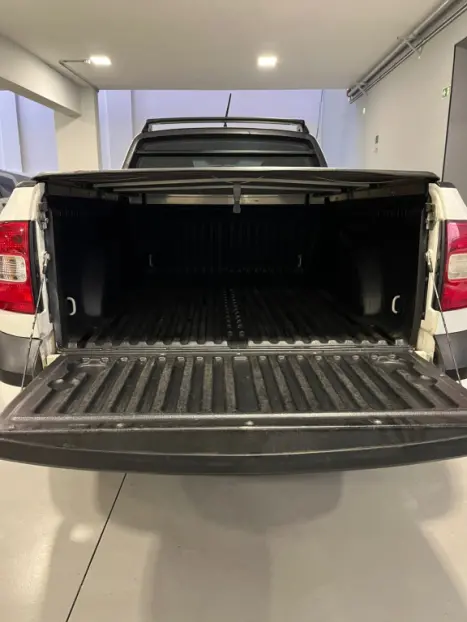 VOLKSWAGEN Saveiro 1.6 16V FLEX MSI TRENDLINE CABINE SIMPLES, Foto 10