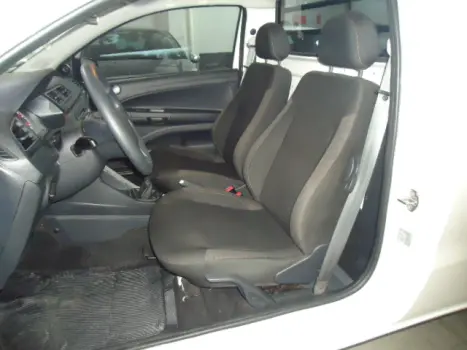 VOLKSWAGEN Saveiro 1.6 16V FLEX MSI ROBUST CABINE SIMPLES, Foto 2