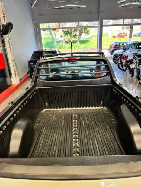 VOLKSWAGEN Saveiro 1.6 16V FLEX MSI ROBUST CABINE SIMPLES, Foto 13