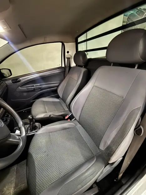 VOLKSWAGEN Saveiro 1.6 G7 CABINE SIMPLES ROBUST FLEX, Foto 11