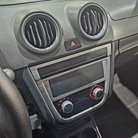 VOLKSWAGEN Saveiro 1.6 G5 TREND CABINE ESTENDIDA FLEX, Foto 8