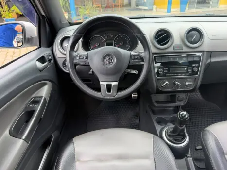 VOLKSWAGEN Saveiro 1.6 16V G6 CROSS CABINE DUPLA FLEX, Foto 9