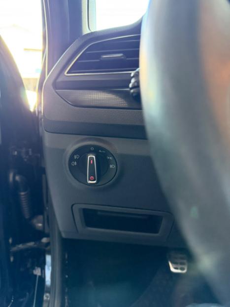 VOLKSWAGEN Saveiro 1.6 G7 CABINE DUPLA CROSS FLEX, Foto 10