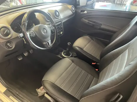 VOLKSWAGEN Saveiro 1.6 16V G6 CROSS CABINE DUPLA FLEX, Foto 9