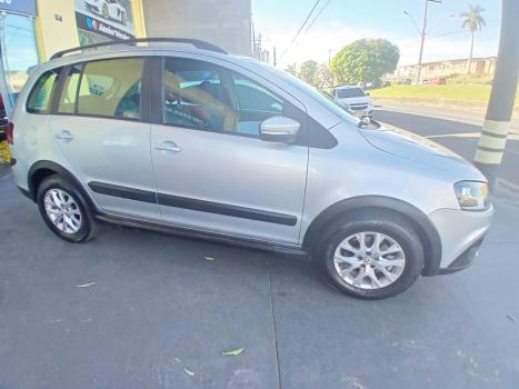 VOLKSWAGEN Space Cross 1.6 4P FLEX, Foto 5