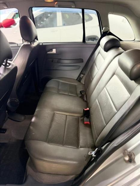 VOLKSWAGEN Space Fox 1.6 4P FLEX SPORTLINE, Foto 7