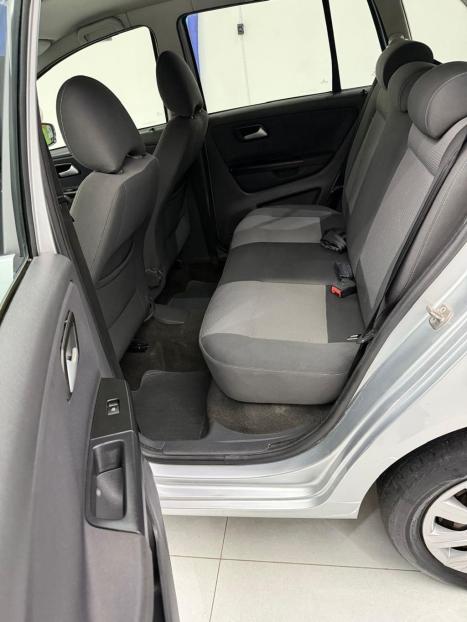 VOLKSWAGEN Space Fox 1.6 4P FLEX I-TREND, Foto 6