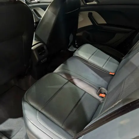 VOLKSWAGEN T-Cross 1.4 4P 250 TSI FLEX HIGHLINE AUTOMTICO, Foto 8