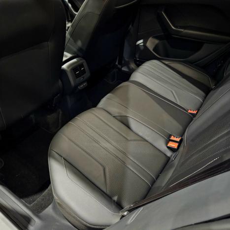 VOLKSWAGEN T-Cross 1.4 4P 250 TSI FLEX HIGHLINE AUTOMTICO, Foto 8