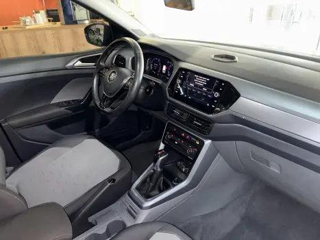 VOLKSWAGEN T-Cross 1.0 4P 200 TSI FLEX COMFORTLINE AUTOMTICO, Foto 9