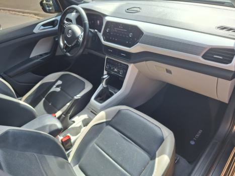 VOLKSWAGEN T-Cross 1.4 4P 250 TSI FLEX HIGHLINE AUTOMTICO, Foto 16