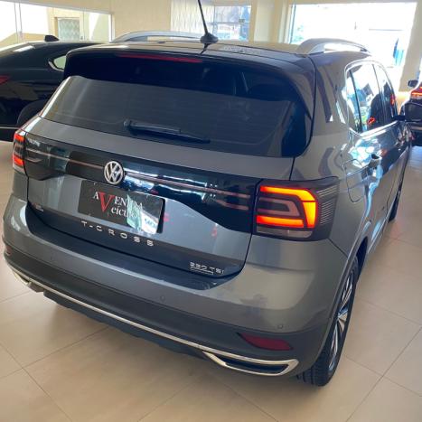 VOLKSWAGEN T-Cross 1.4 4P 250 TSI FLEX HIGHLINE AUTOM�TICO, Foto 8