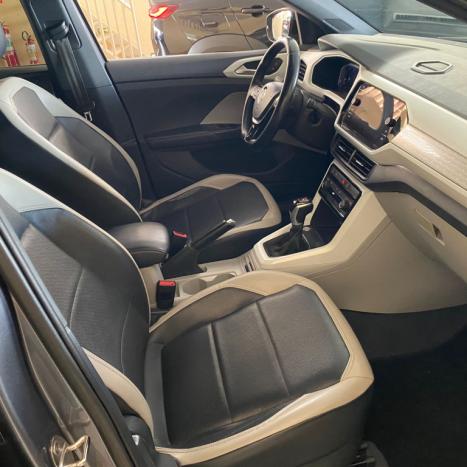 VOLKSWAGEN T-Cross 1.4 4P 250 TSI FLEX HIGHLINE AUTOM�TICO, Foto 14