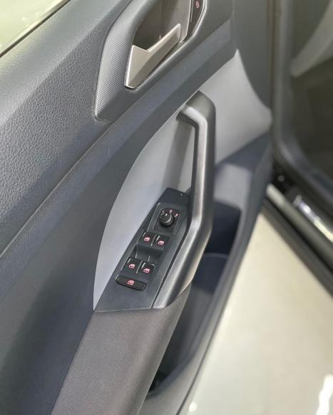 VOLKSWAGEN T-Cross 1.0 4P 200 TSI FLEX SENSE AUTOMTICO, Foto 13