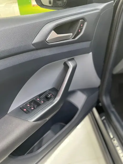 VOLKSWAGEN T-Cross 1.0 4P 200 TSI FLEX SENSE AUTOM�TICO, Foto 9