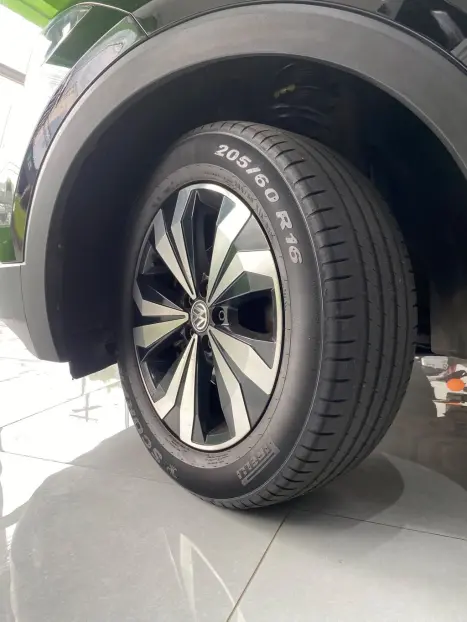 VOLKSWAGEN T-Cross 1.0 4P 200 TSI FLEX SENSE AUTOM�TICO, Foto 10