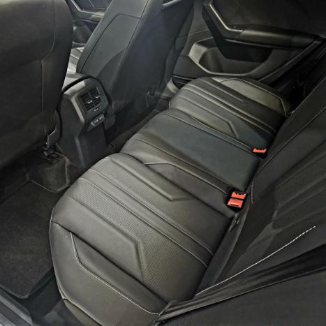 VOLKSWAGEN T-Cross 1.4 4P 250 TSI FLEX HIGHLINE AUTOM�TICO, Foto 8