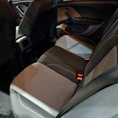 VOLKSWAGEN T-Cross 1.0 4P 200 TSI FLEX AUTOM�TICO, Foto 8