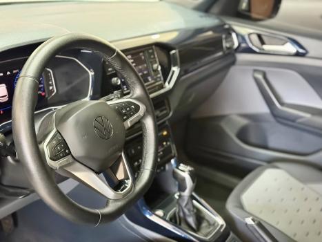 VOLKSWAGEN T-Cross 1.0 4P 200 TSI FLEX COMFORTLINE AUTOM�TICO, Foto 11